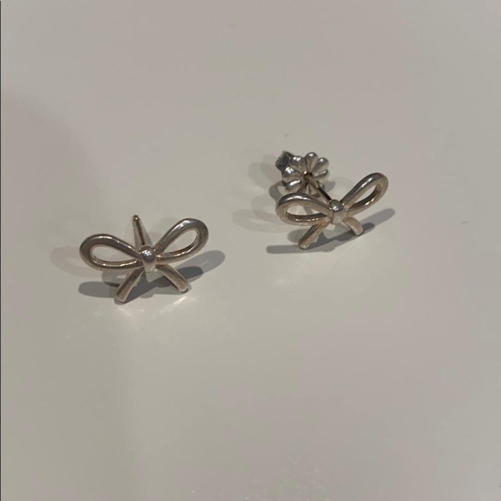 TIFFANY BOW EARRINGS